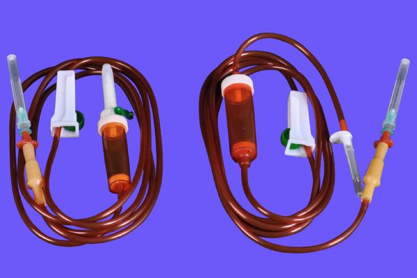 Light Avoid Infusion Set (IS-09)