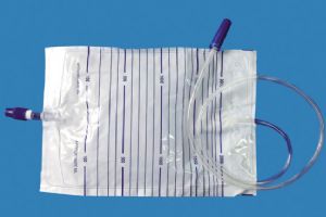 Urine Bag with twist turn valve outlet